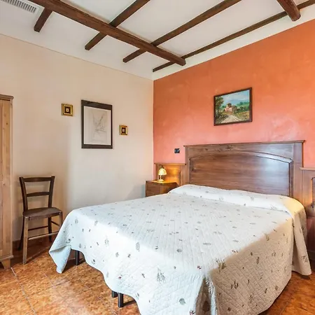 Casale Dei Gelsi Bed & Breakfast 3*